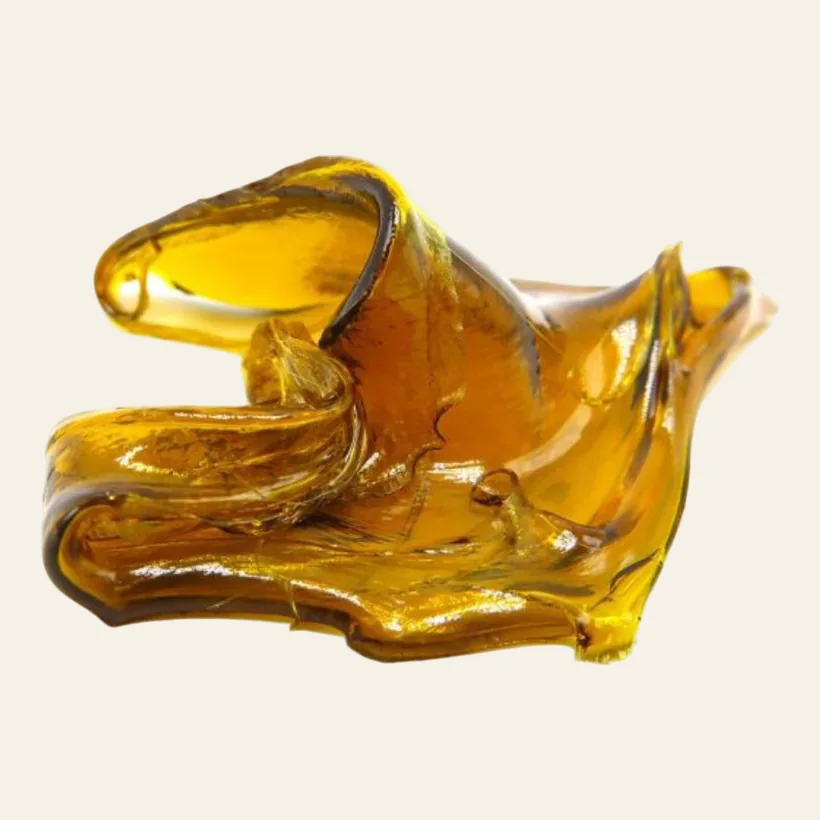 Shatter CBD, extracción cristalina, tono amarillo translúcido